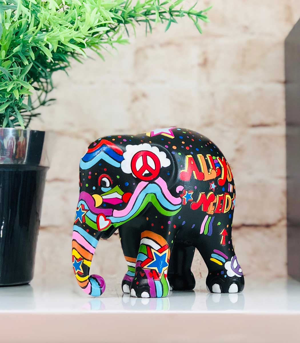 elephant-parade-aw18-1-web