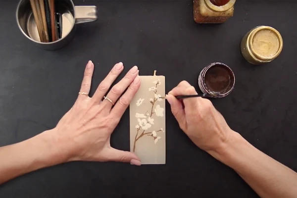 Decorating-Candles-Video-Screen-Shot-Crop_600x600